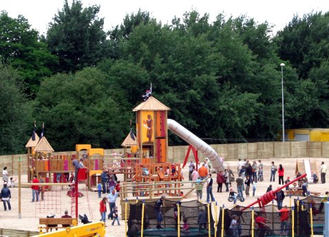 Abenteuerspielplatz.jpg