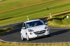 Siegertyp: Der Opel ADAM ist der bestvernetzte Kleinwagen am Markt und gewinnt den Internet Auto Award