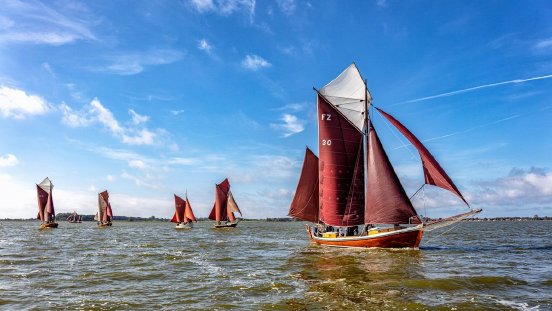 csm_segelboote_draussen_seite__c_Voigt___Kranz_UG__ostsee-kuestenbilder.de_7e3e35525f.jpg