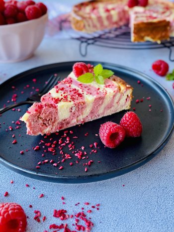 Raspberry Cheesecake 1.jpeg