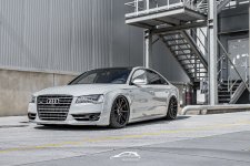 Power limousine Audi S8 on 22-inch Barracuda Ultralight Project 2.0