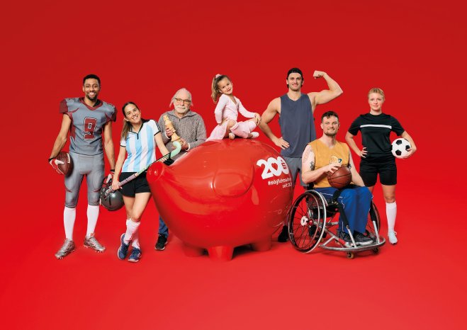 Sparkasse Bremen Trikotaktion Foto Carsten Heidmann Team Nawrot C Sparkasse Bremen.jpg