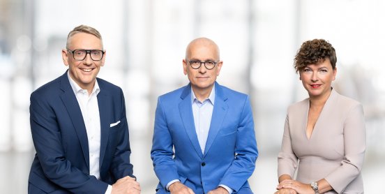Vorstand Bilanzpressekonferenz.jpg