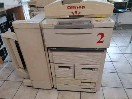 Möchten Sie Ihren Raum von unnötigem Ballast befreien.jpg