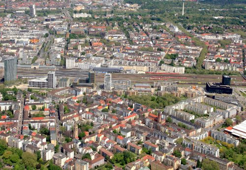 Pressefoto_Gl++cksteinquartier_Luftbild Kay Sommer.jpg