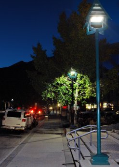 0711_Banff_Streetlight_LED_300dpi.jpg