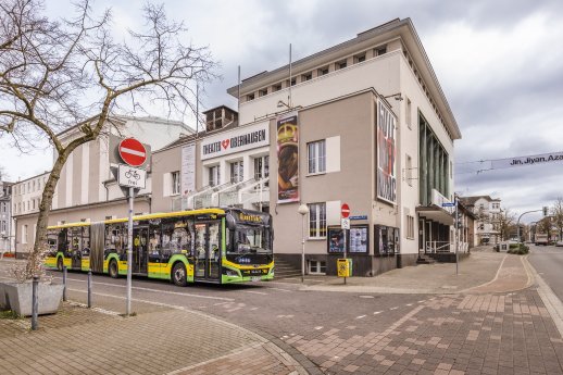 Theater Oberhausen - Theaterbus 1 - Foto Jochen Quast.jpg
