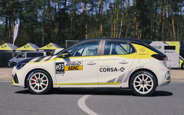 04-Opel-Corsa-e-Rally-515537.JPG