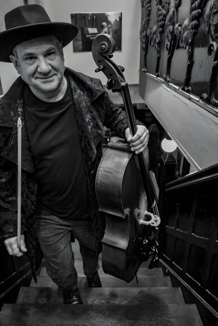 Chrsitoph_Schenker_4___Foto_Christian_Krasselt.jpg