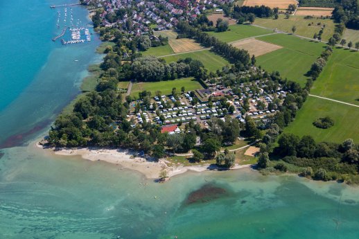 Konstanz-Dingelsdorf-Bodensee-Camping-Klausenhorn-Strandbad-Luftbild-04_Copyright_MTK-Achim.jpg