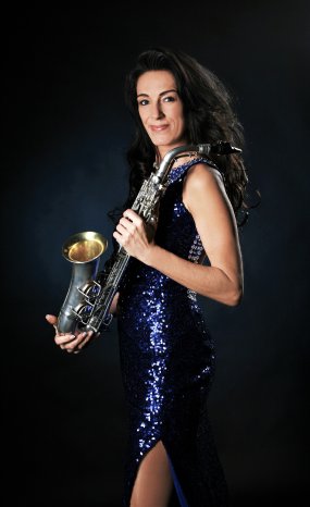 Annette Dolderer Saxophon.jpg