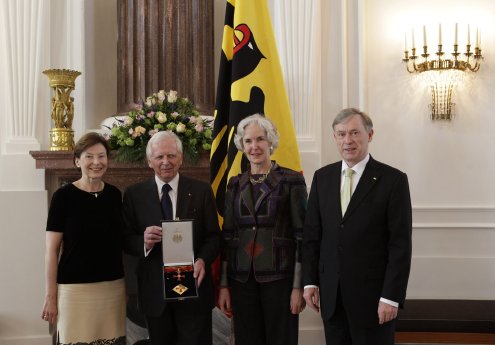 Bundesverdienstkreuz_HzH.JPG