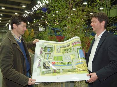 Farbenfrohe Blütenpracht zum Stadtjubiläum