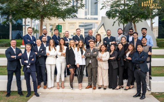 InvestMenter Team.png