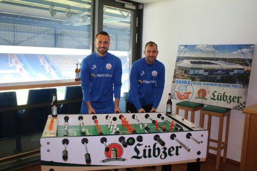 Lübzer unterstützt F.C. Hansa Rostock.jpg