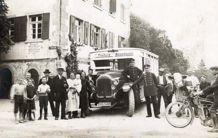 Alt-Betzenhausen Bus nach Freiburg Haltestelle Bären.KuGe.jpg