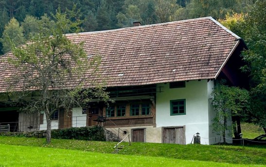 web Hederle Außenansicht 2 © Claudia List-1897x1196-1600x1009.jpg