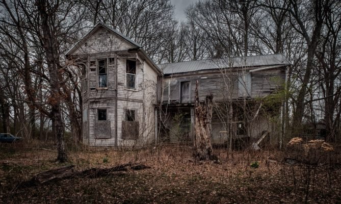 house_abandoned_decay_rural_farm_mufreesboro_rutherford_tn-707194-669x400.jpg