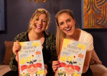 Claudia Koreck und Lisa Wirth