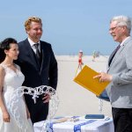 Ingo Steinkrauß, Juister Standesbeamter, feiert 25 Jahre Dienstjubiläum – mit über 1.700 Eheschließungen, der ersten offiziellen Strandhochzeit Deutschlands und der erfolgreichen Etablierung des Hochzeitsmottos 