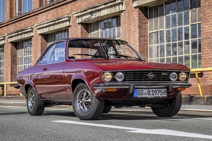 1975-Opel-Manta-503048.jpg