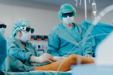 In dem speziell ausgestatteten ambulanten OP-Zentrum können interventionelle Therapien, wie die Aufdehnung von Gefäßen mittels Ballonkatheter oder die Implantation von Stents, mit höchster Präzision durchgeführt werden