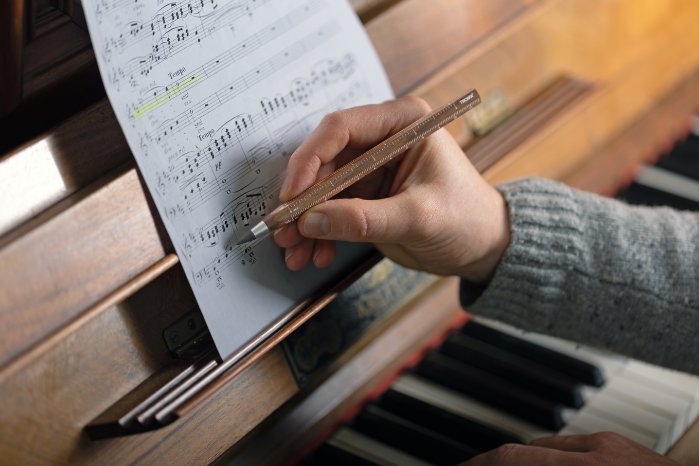 pen20wo_Construction endless walnut_Troika-3.JPG