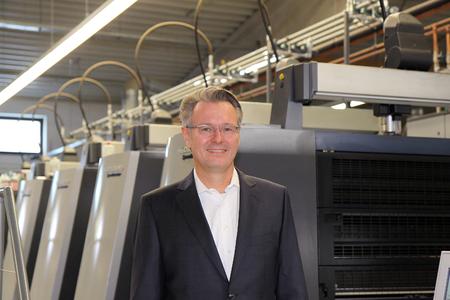 Online print expert: COO Dr. Michael Fries