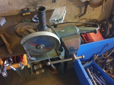 Schrottabholung in Herten Entsorgen Sie Ihr Altauto und Schrottauto bequem vor Ort.jpg