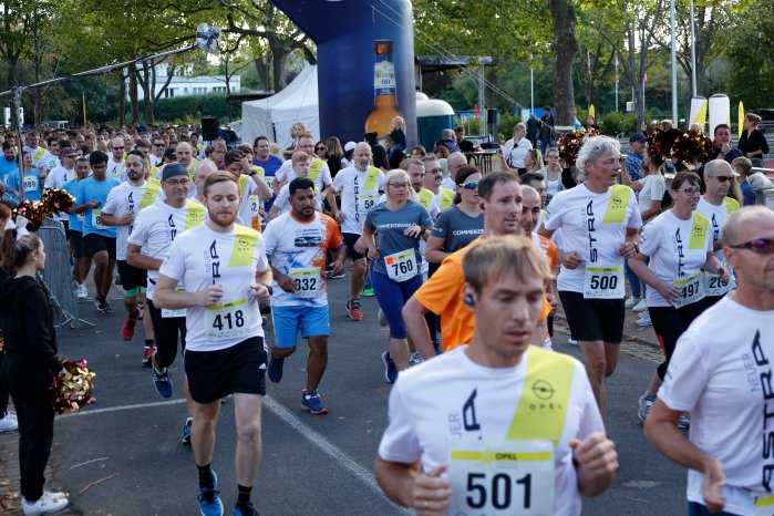 Save the Date Am 29. Juni 2023 findet der 10. Opel-Firmenlauf statt (1).jpeg