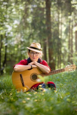 Martina Schwarzmann(2)_CopyrightGregor Wiebe.jpg