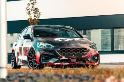 Osman Focus ST mit Logo