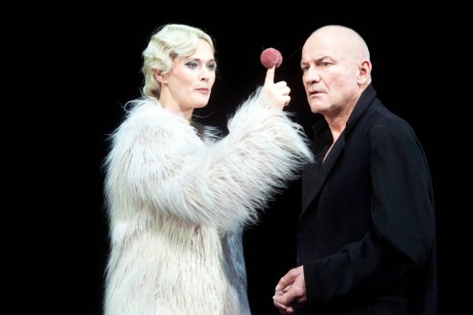 Steppenwolf_29 k ©Thomas Braun Sonja Isemer, Stefan Eichberg.jpg