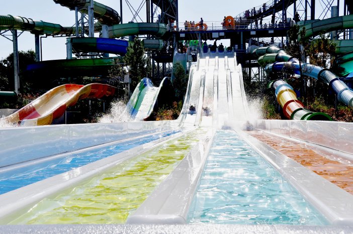 Ogliss_Park_Le Bernard_France (33).jpg