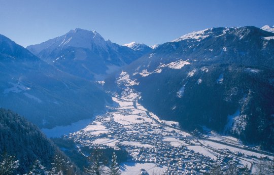 Mayrhofen Winter.jpg