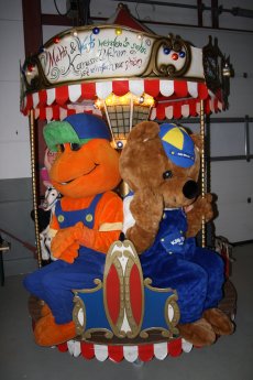 Kernie und Träumeling Karussell.jpg