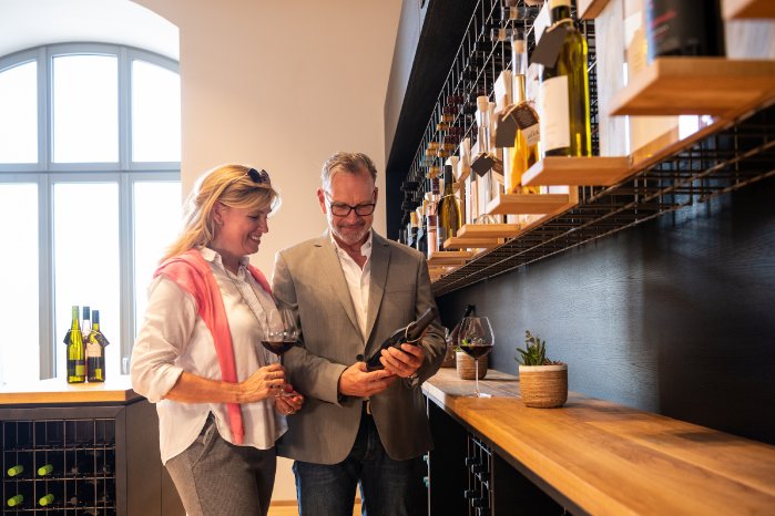 Ingelheimer Vinothek im Winzerkeller.jpg
