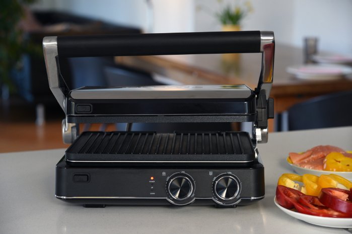 TS-PR-25052-PS-Kontaktgrill.jpg