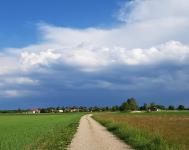 Hausbesitzer, die erst jetzt über Windsogsicherung und Wasserabführung nachdenken, können nur noch auf ihr Glück, nicht aber auf die Versicherung, vertrauen