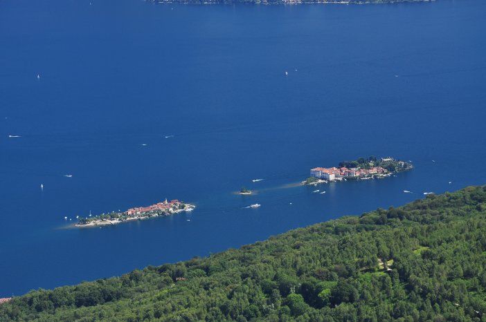 Inseln in der Borromäischen Bucht@R.jpg