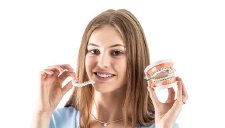 Invisalign vs herrkömmliche Zahnspange