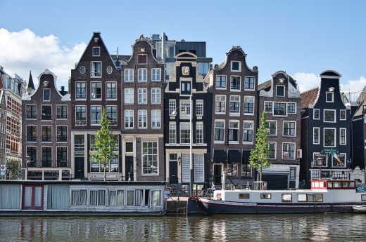 Amsterdam_Credit_Pixabay, Siggy Nowak.jpg
