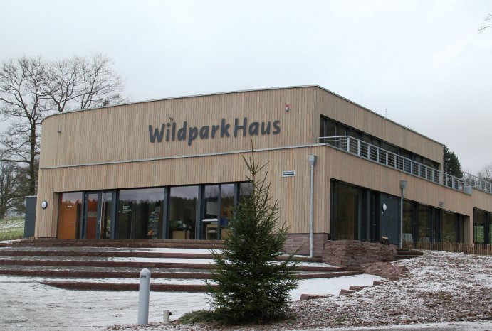 WildparkHaus_im_Winter.JPG