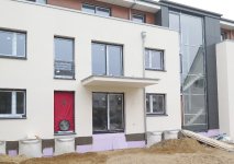 Eckdaten für Blower-Door-Test gesucht: Bevor es ans Messen gehen kann, brauchen Messteams zahlreiche Infos zum Objekt. Ein neuer Fragebogen des FLiB e. V. hilft bei deren Abfrage. Zu finden unter www.flib.de.