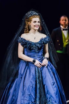 Oper Leipzig_La Cenerentola_Wallis Giunta@KirstenNijhof.jpg