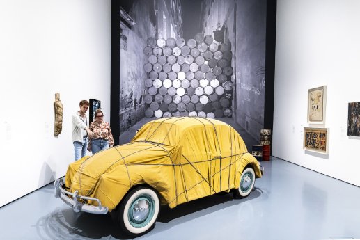 Blick in die Ausstellung Christo und Jeanne-Claude Foto Anne Orthen 2.jpg