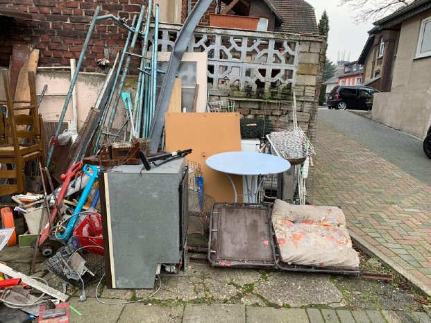Direkt beim Kunden Baustelle oder Büro - Schrotthändler in Arnsberg.jpg