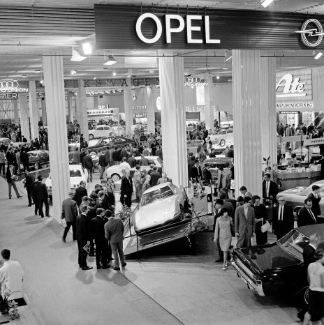 Opel-Techno-Classica-42345.jpg
