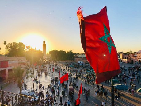 blog-marrakesch-sonnenuntergang-fahne[1].jpg