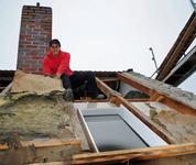 Alte Dachfenster und die alte Wärmedämmung zu ersetzen, macht sich bezahlt – unter finanziellen wie auch unter wohnklimatischen Aspekten